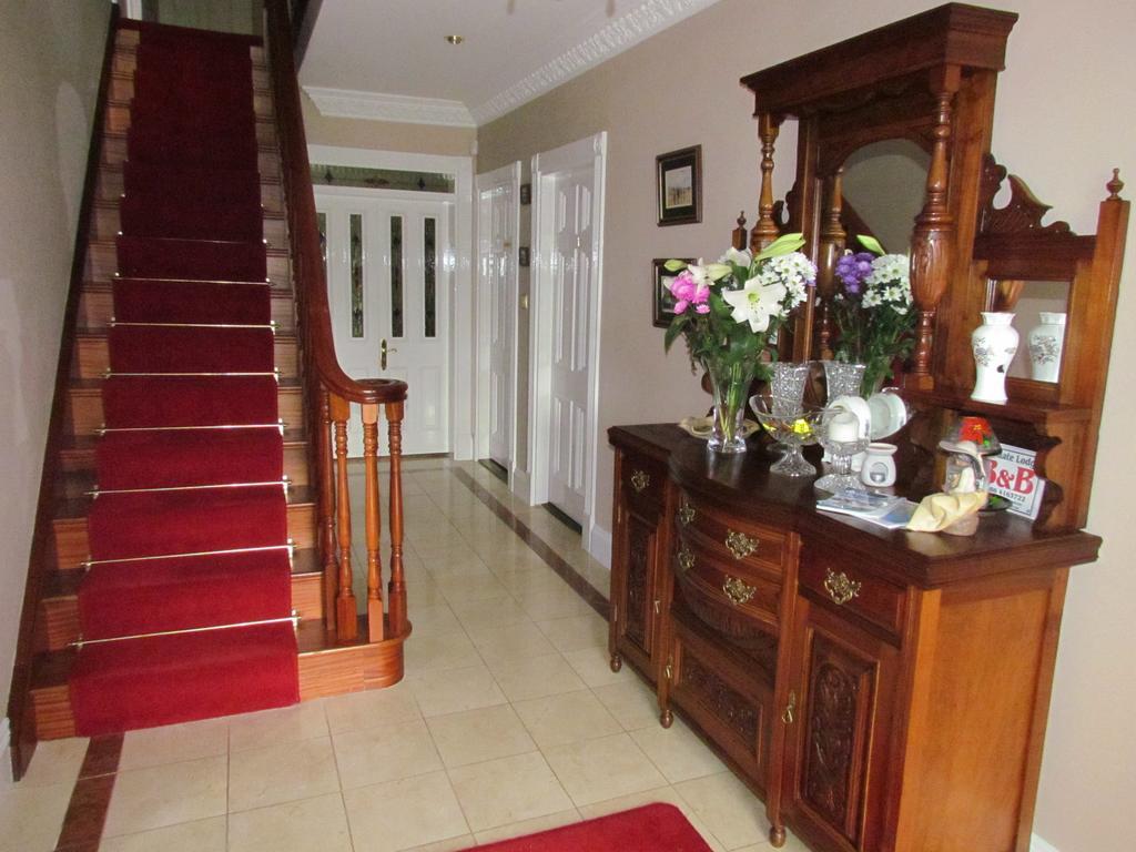 Gate Lodge B&B Portumna Buitenkant foto
